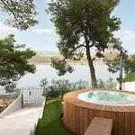 Liore Villa