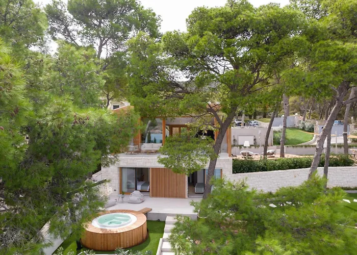 Liore Villa